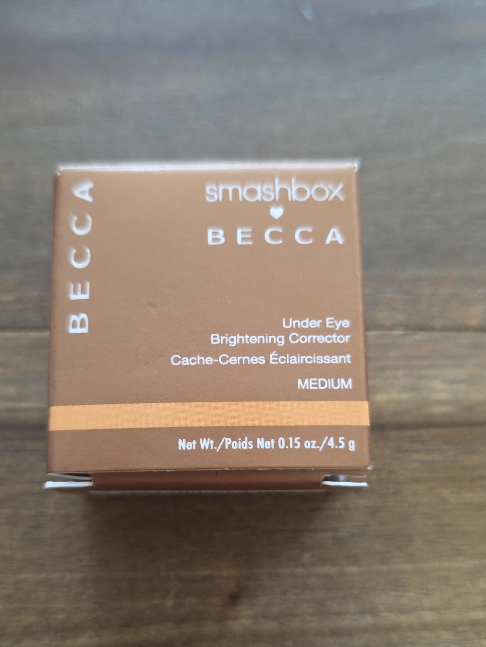 NIB Becca under eye Brightening Corrector Medium
